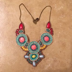 Beautiful collar necklace